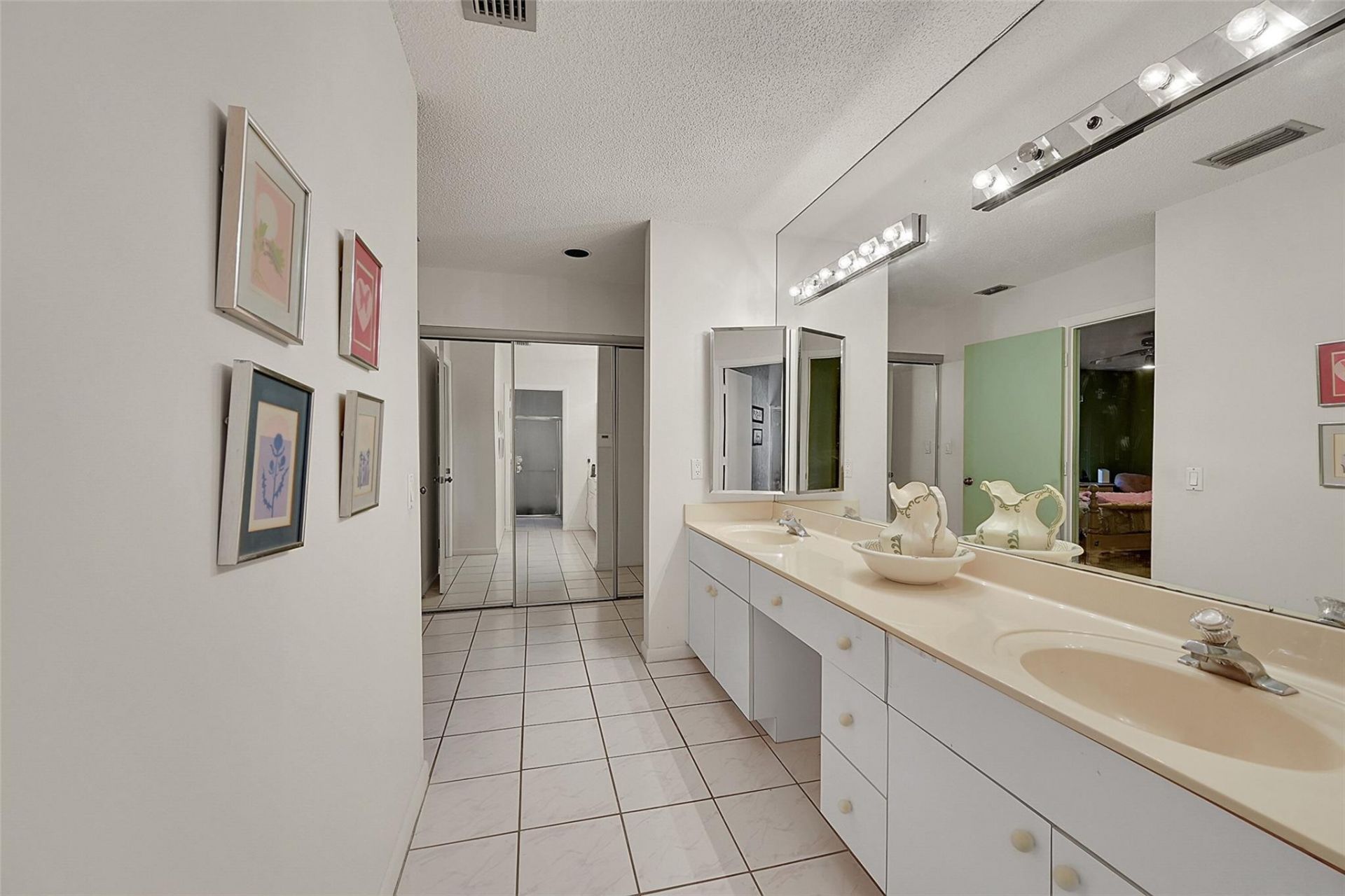 7905 Hibiscus Way, Unit 38, Tamarac, FL 33321 Photo