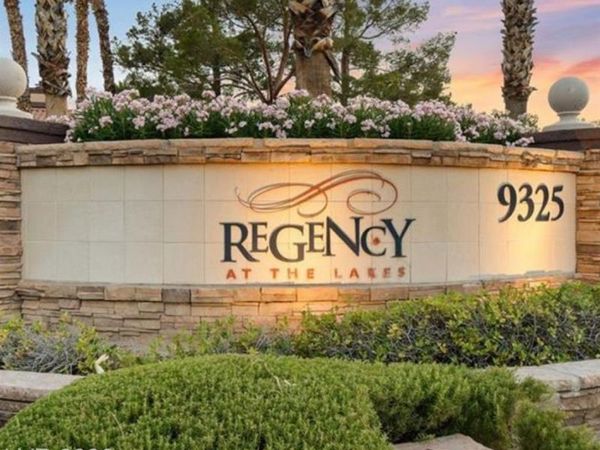 9325 W Desert Inn Road, Unit 239, Las Vegas, NV 89117