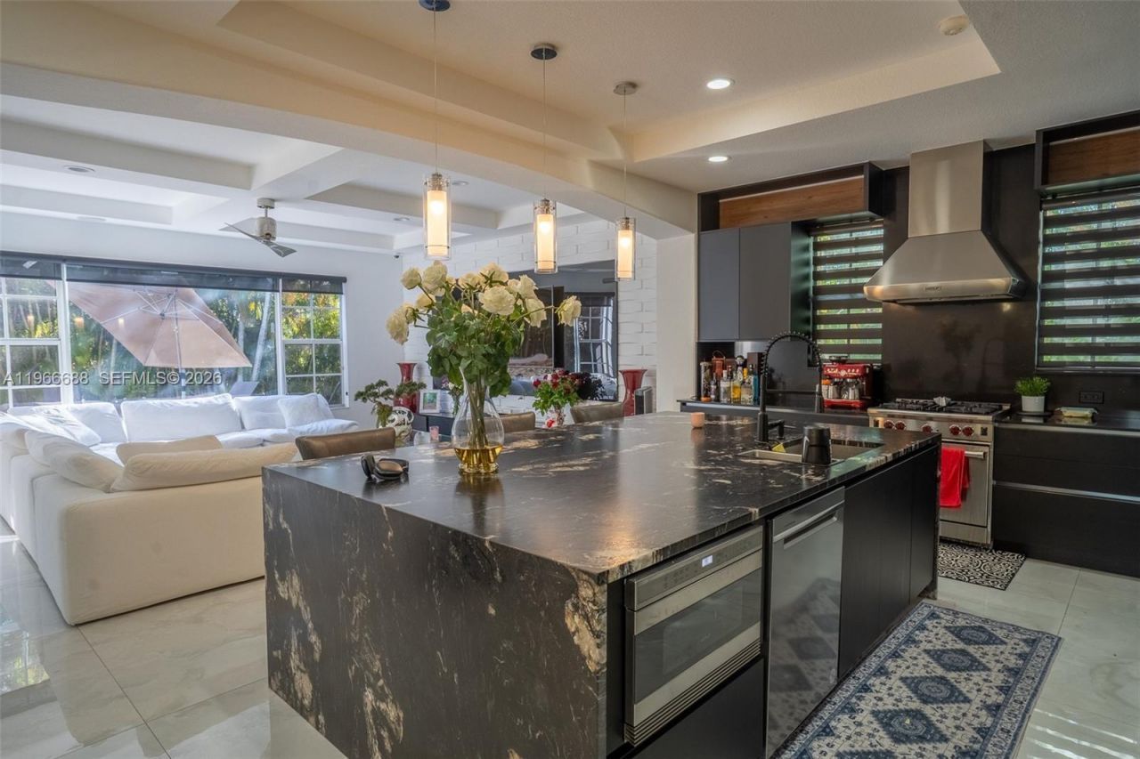 7875 NW 110th Dr, Parkland, FL 33076 Photo