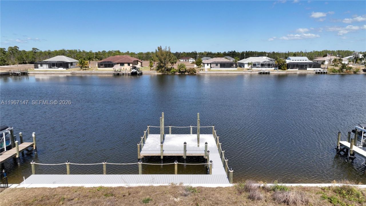 4323 NW 39th St, Cape Coral, FL 33993 Photo