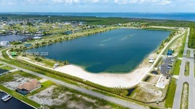 4323 NW 39th St, Cape Coral, FL 33993 Photo