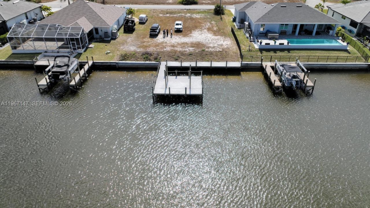 4323 NW 39th St, Cape Coral, FL 33993 Photo