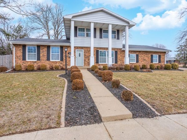 1302 E Vernon Avenue, Normal, IL 61761