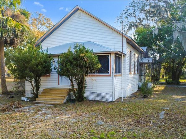 5759 LAKE STREET, MOUNT DORA, FL 32757