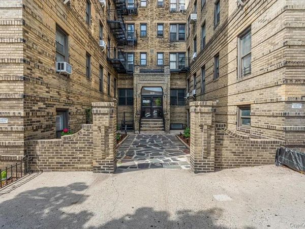 50-05 43rd Avenue , Unit 1K, Sunnyside, NY 11377