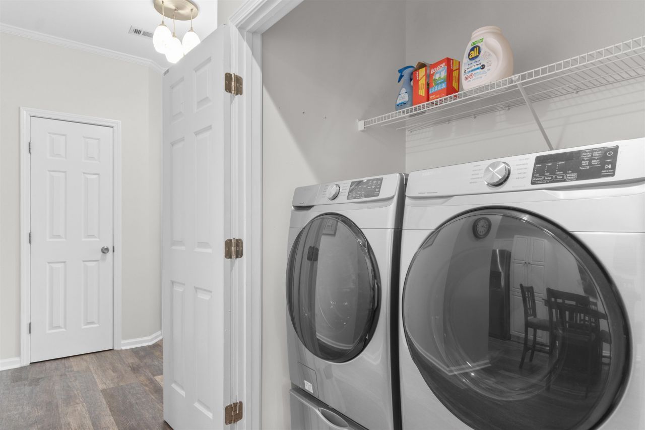 9754 Leyland Dr. Photo 21