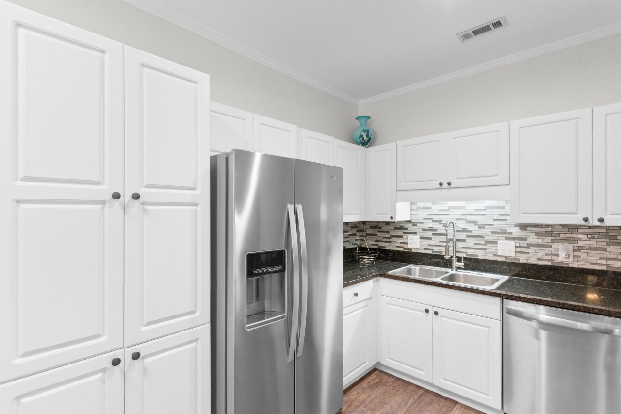 9754 Leyland Dr. Photo 9