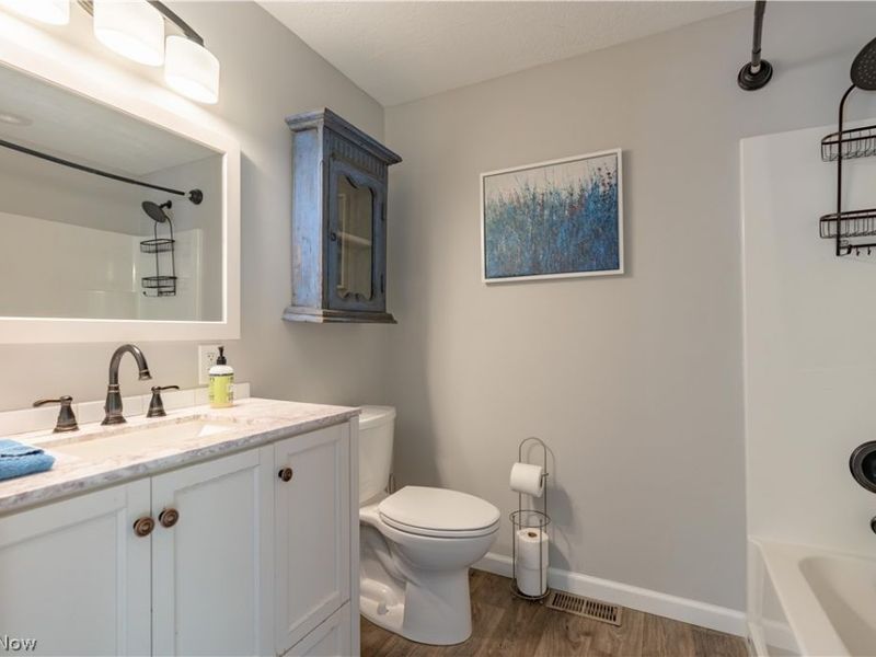 5265 Pin Oak Street NW, Massillon, OH 44647 Photo 13