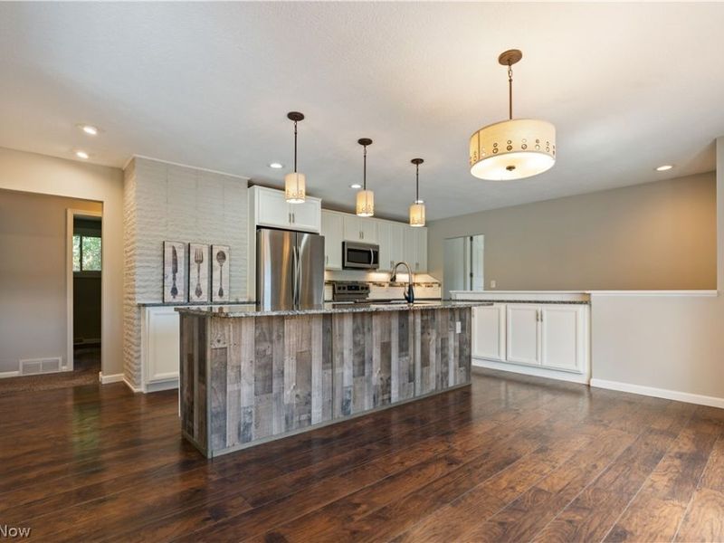 5265 Pin Oak Street NW, Massillon, OH 44647 Photo 9