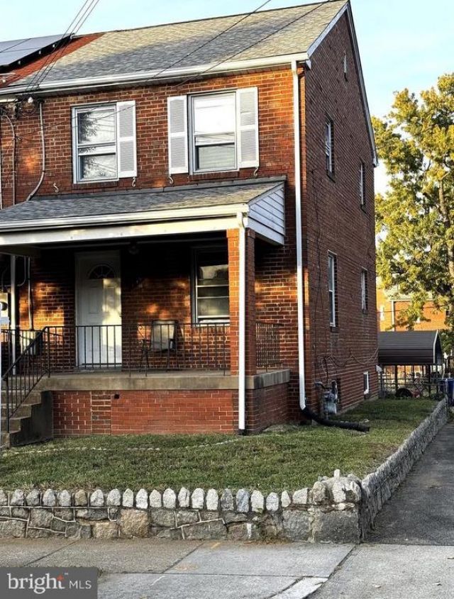 1910 T Place Se, Washington, DC 20020 Main Photo