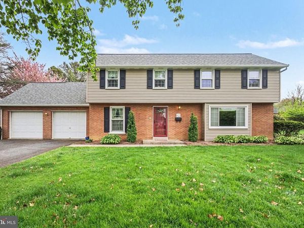 13 PLEASANT VIEW DRIVE, STRASBURG, PA 17579