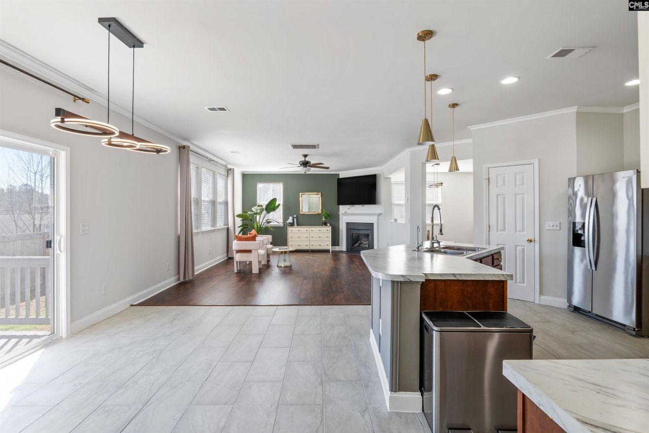 429 Indigo Ridge Drive  Photo 13