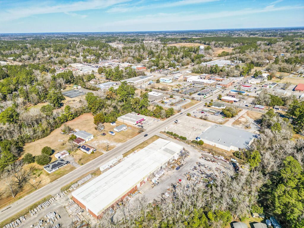 128 Franklin Street Photo 22