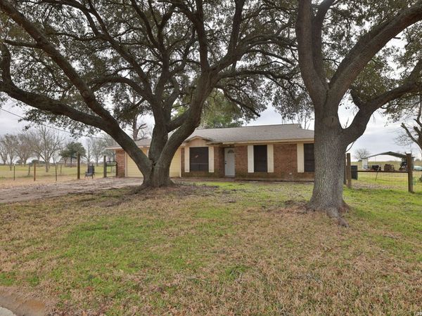 7474 Welch, Bryan, TX 77808