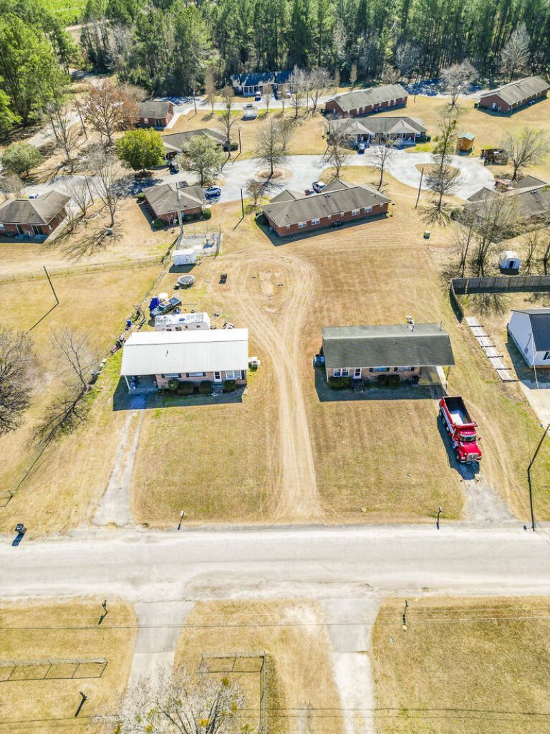 132 Franklin Street Photo 21