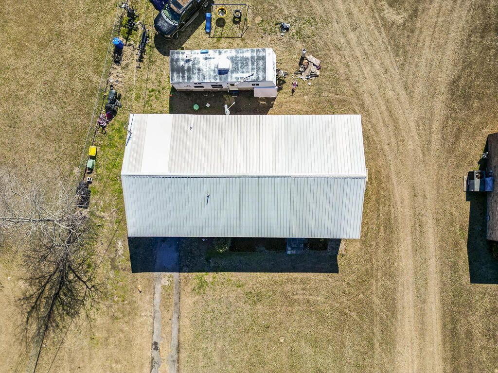 132 Franklin Street Photo 8