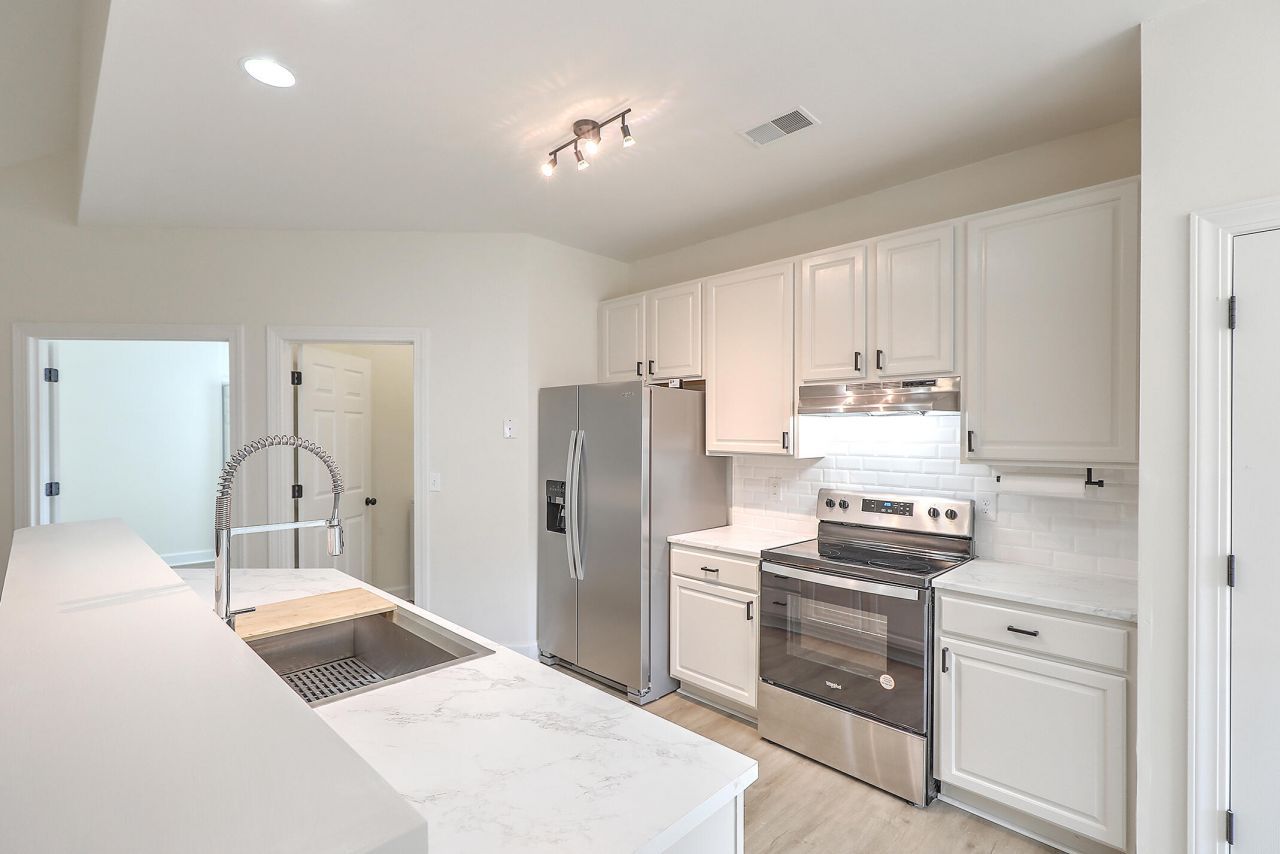 4908 Franconia Drive Photo 6