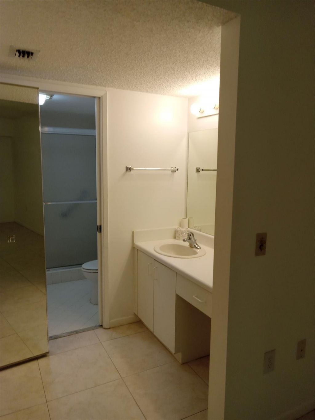 901 SW 138, Unit C-406, Pembroke Pines, FL 33027 Photo