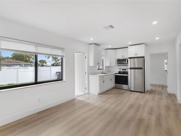 1918 Taft St, Unit 2, Hollywood, FL 33020