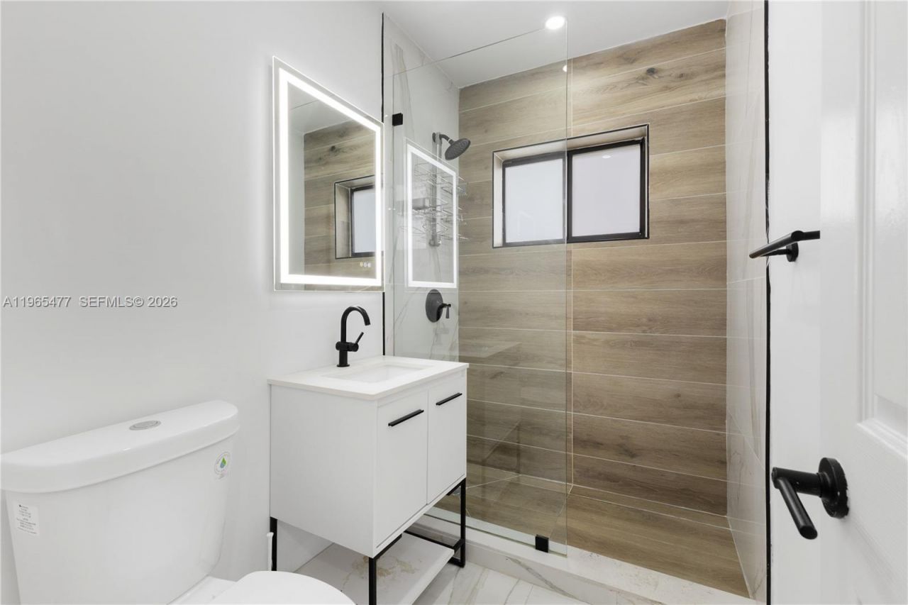 1918 Taft St, Unit 2, Hollywood, FL 33020 Photo