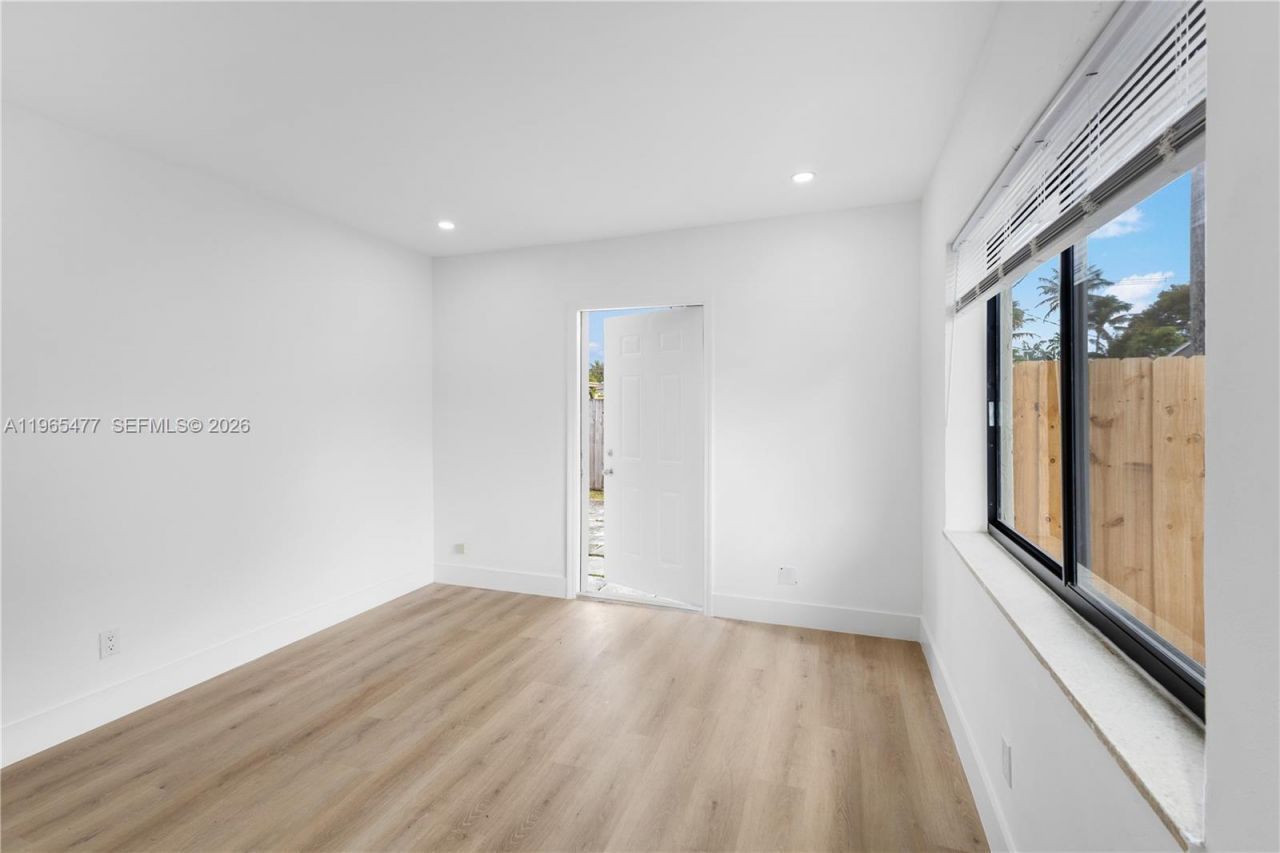 1918 Taft St, Unit 2, Hollywood, FL 33020 Photo