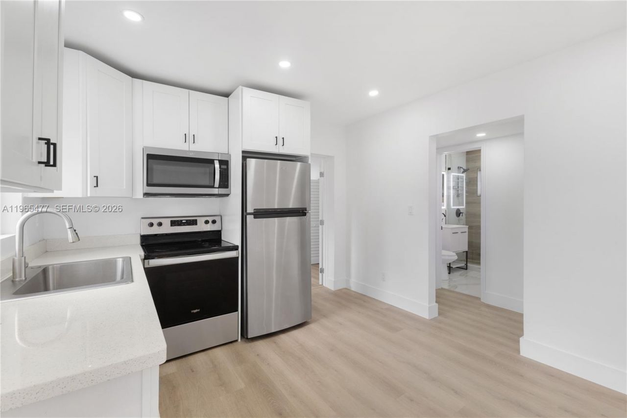 1918 Taft St, Unit 2, Hollywood, FL 33020 Photo