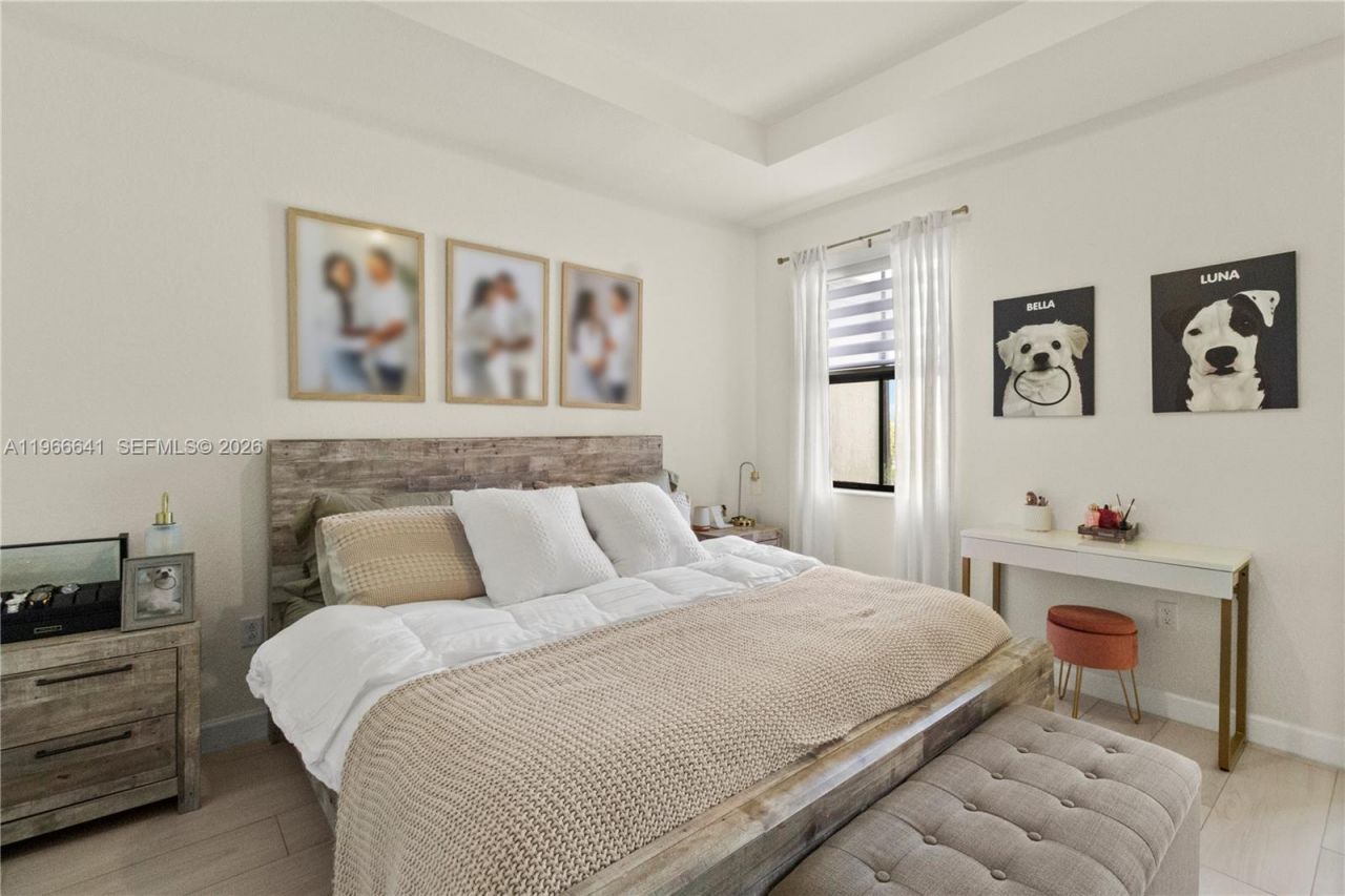 3226 W 108th St, Hialeah, FL 33018 Photo