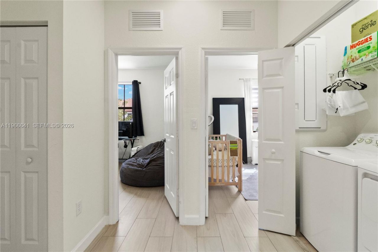 3226 W 108th St, Hialeah, FL 33018 Photo