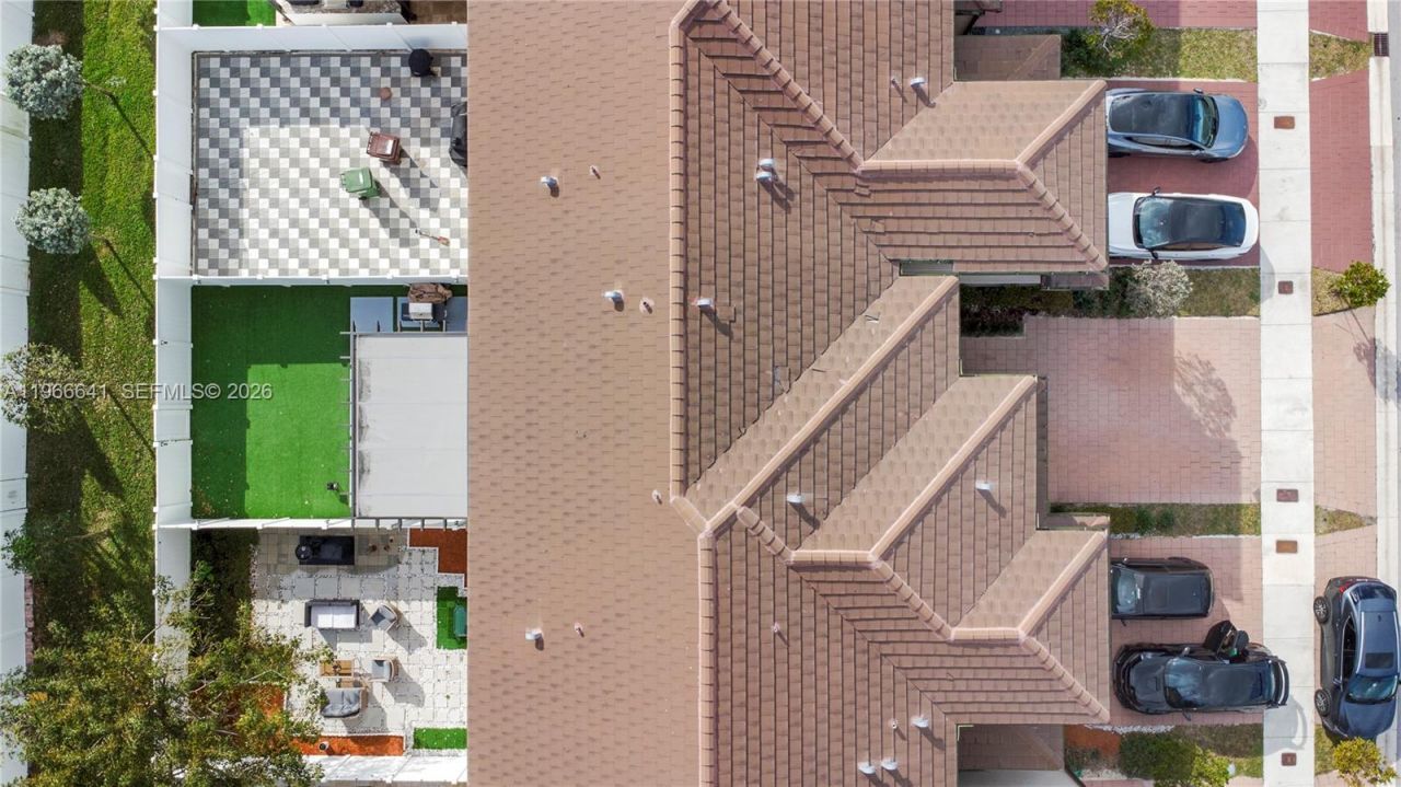 3226 W 108th St, Hialeah, FL 33018 Photo