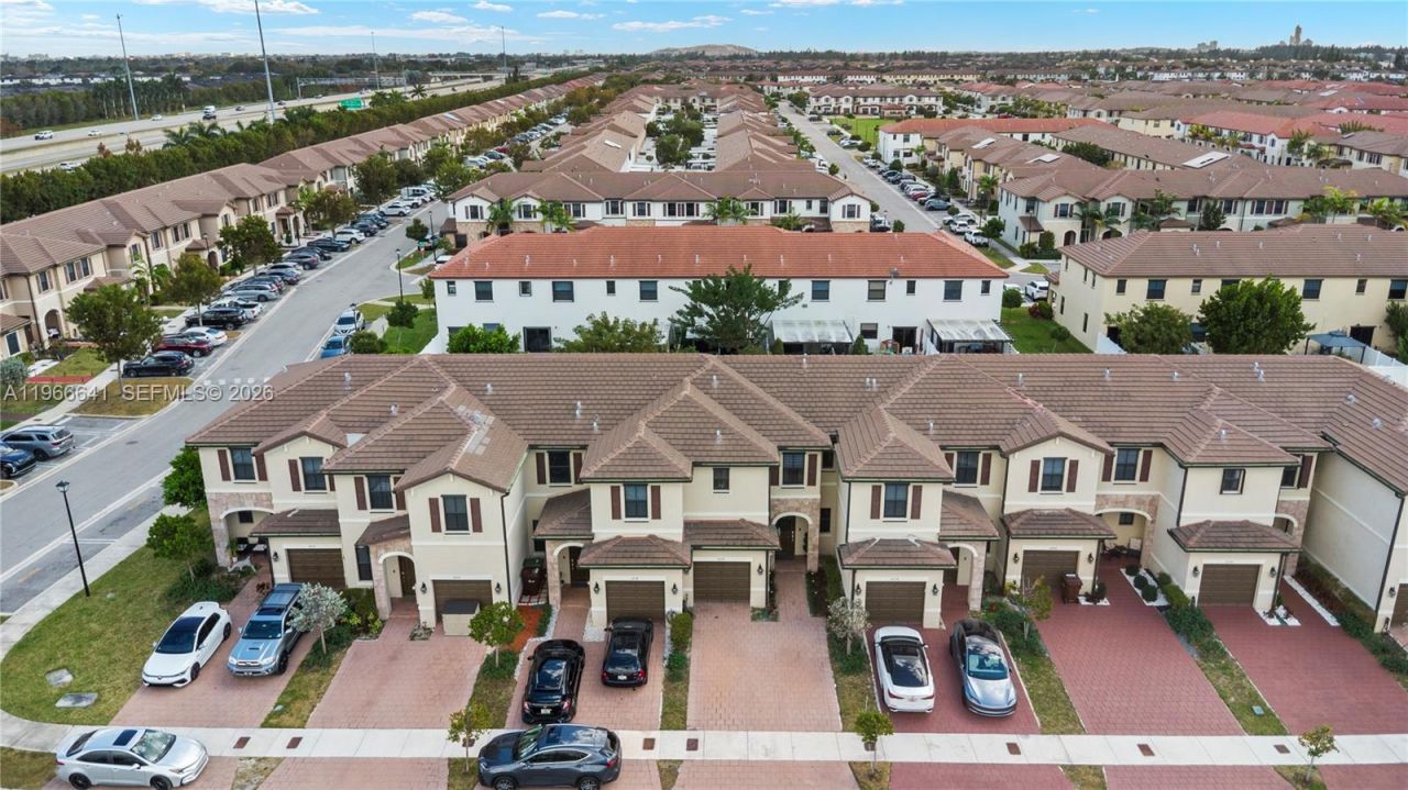 3226 W 108th St, Hialeah, FL 33018 Photo