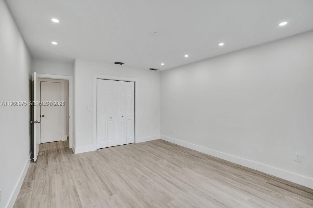 19710 NE 23rd Ave, Miami, FL 33180 Photo