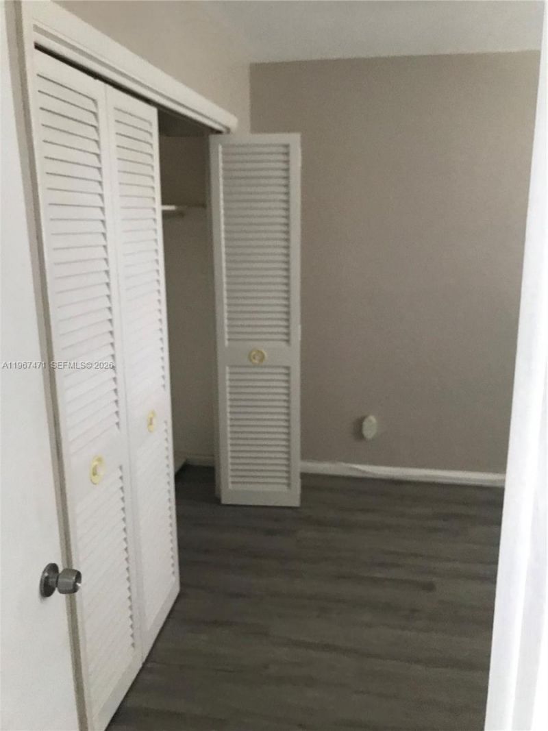 1100 Atlantic Shores Blvd, Unit 307, Hallandale Beach, FL 33009 Photo