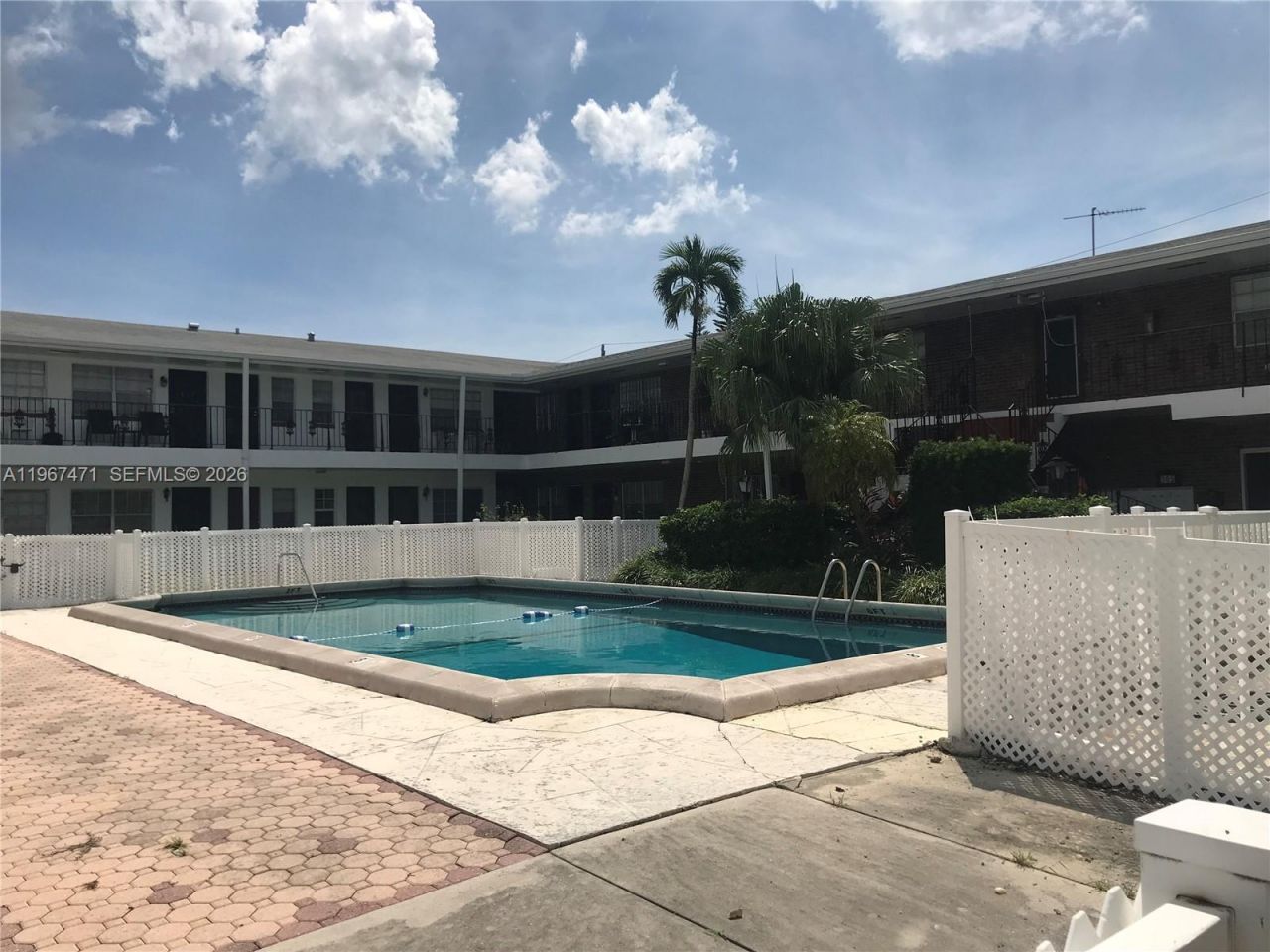 1100 Atlantic Shores Blvd, Unit 307, Hallandale Beach, FL 33009 Photo