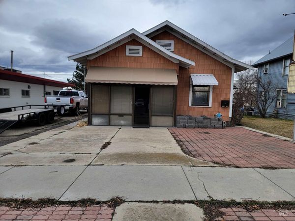 1015 Cleveland Blvd, Caldwell, ID 83605
