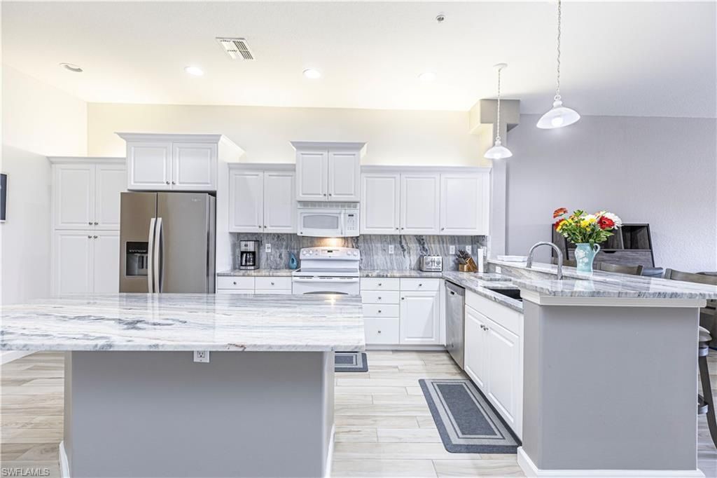 8641 Piazza Del Lago Cir , Unit 203, Estero, FL 33928 Photo