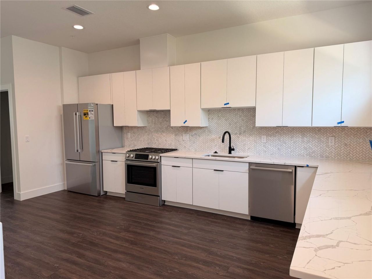 540 Dr Martin Luther King Jr Street S, Saint Petersburg, FL 33701 Photo