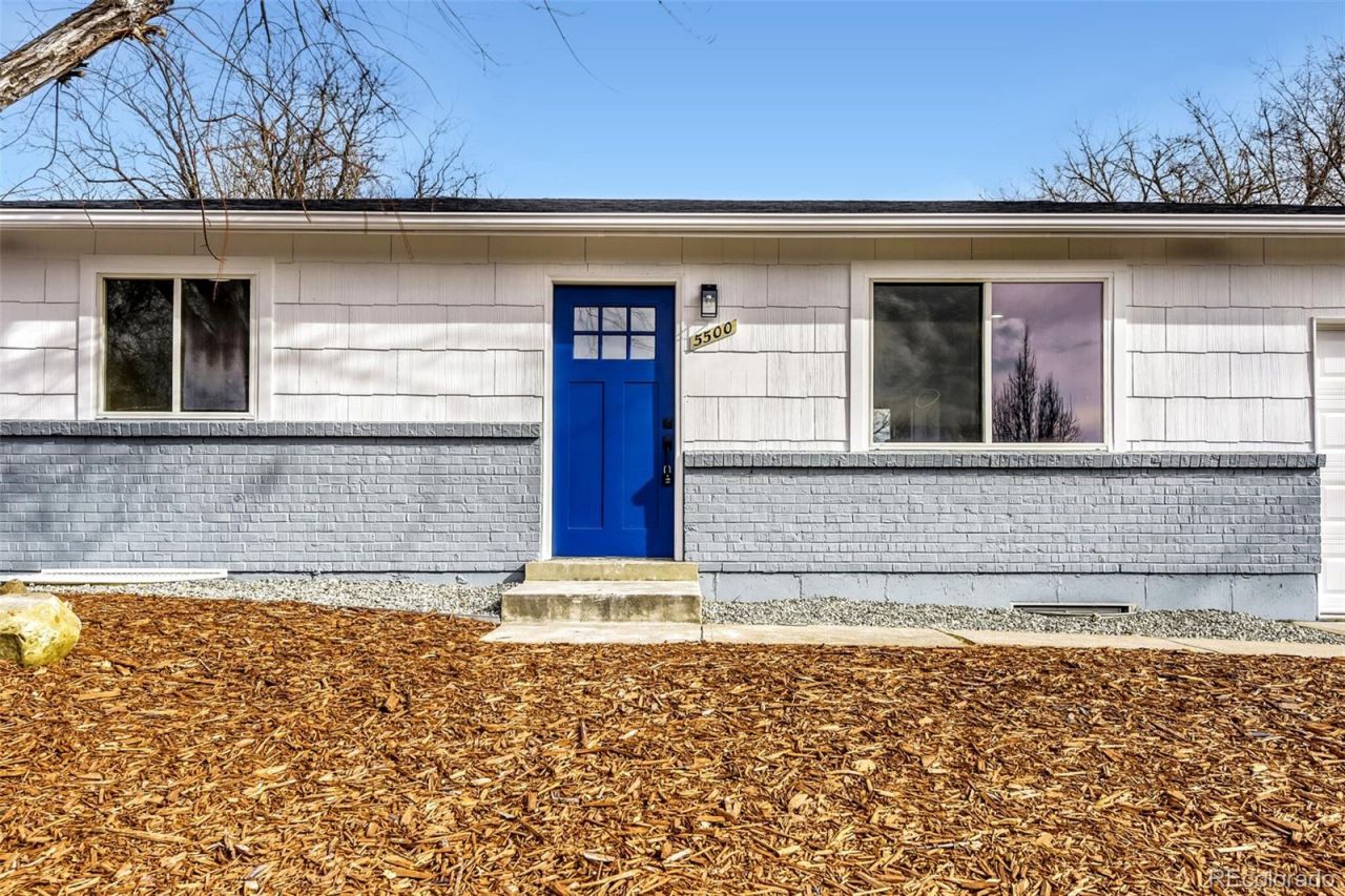 5500 Wheeling Street, Denver, CO 80239 Main Photo