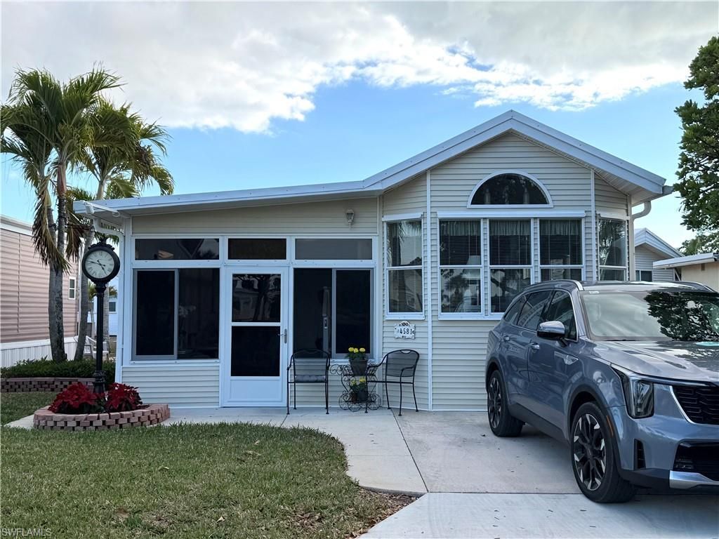 4581 Robert E Lee Blvd E, Estero, FL 33928 Photo