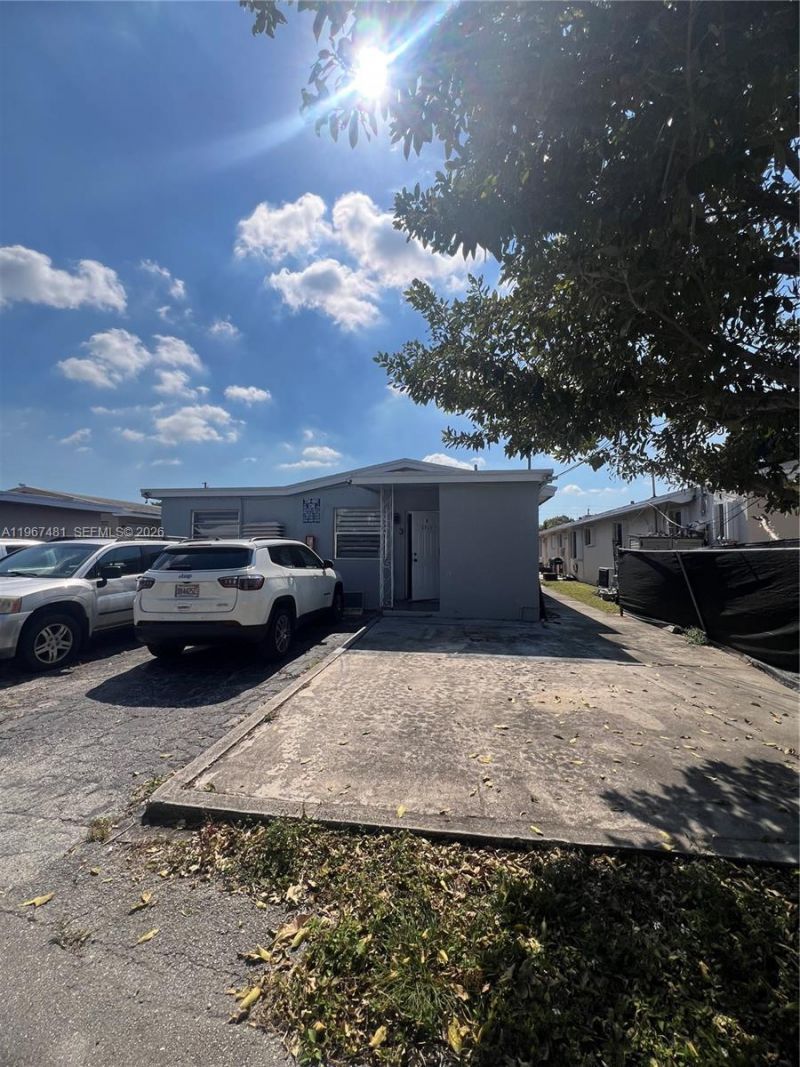 1711 Thomas St, Unit 1-3, Hollywood, FL 33020 Photo