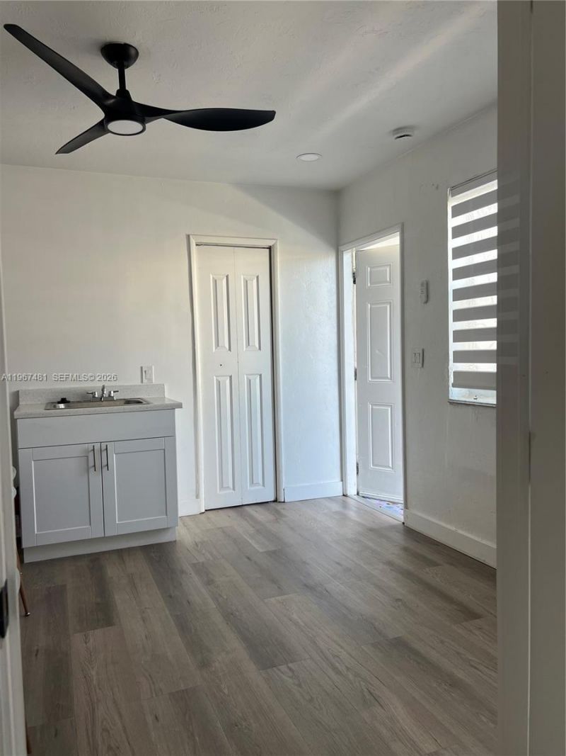 1711 Thomas St, Unit 1-3, Hollywood, FL 33020 Photo
