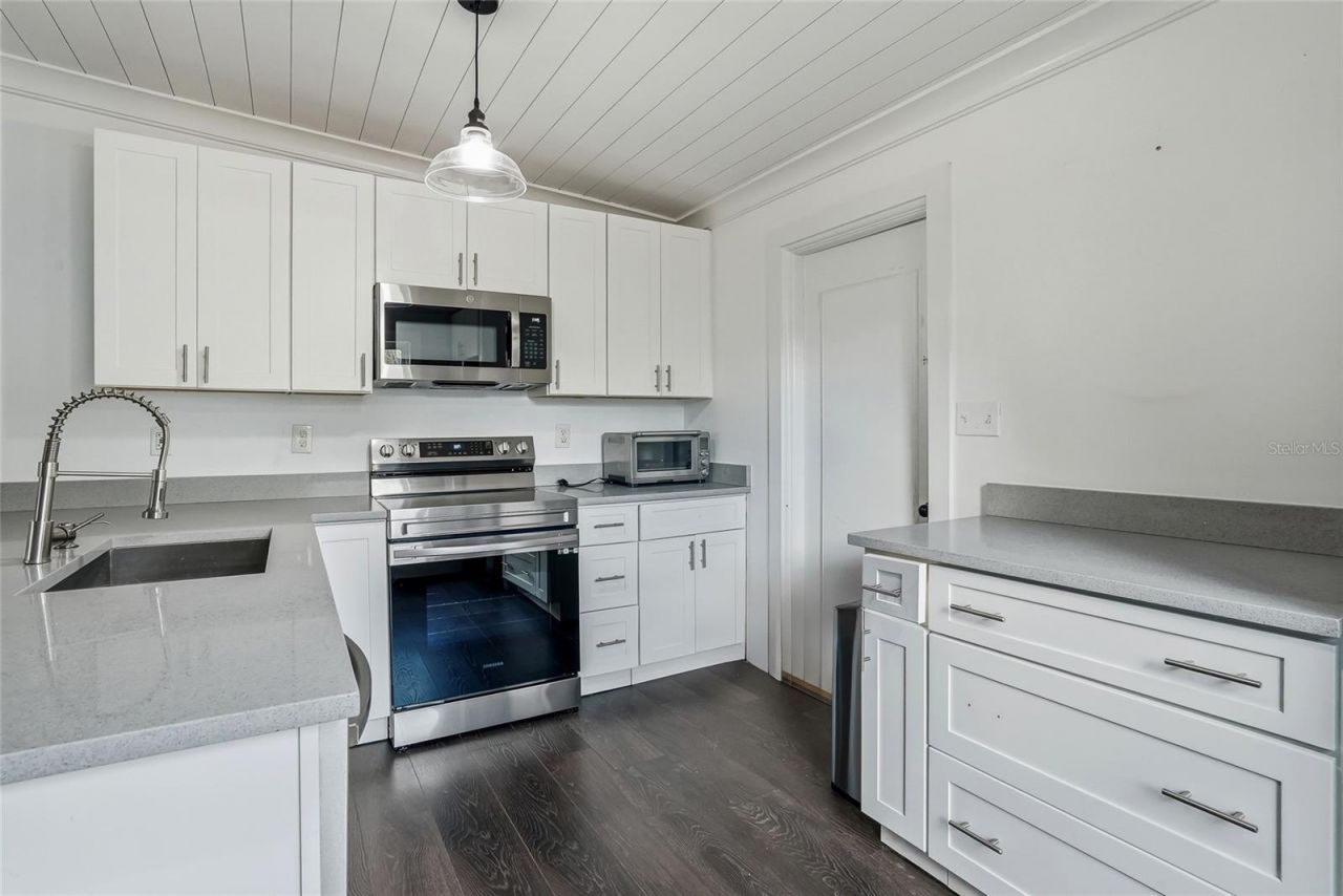 1137 40th Street, Sarasota, FL 34234 Photo