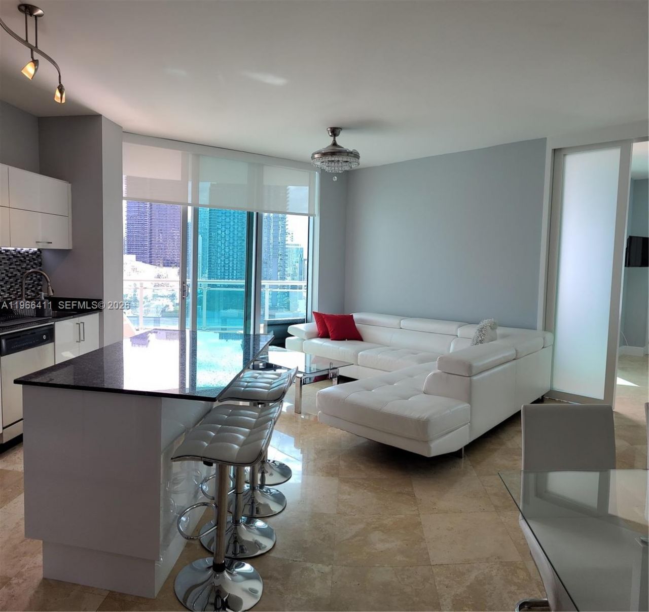 350 S Miami Ave , Unit 2714, Miami, FL 33130 Photo