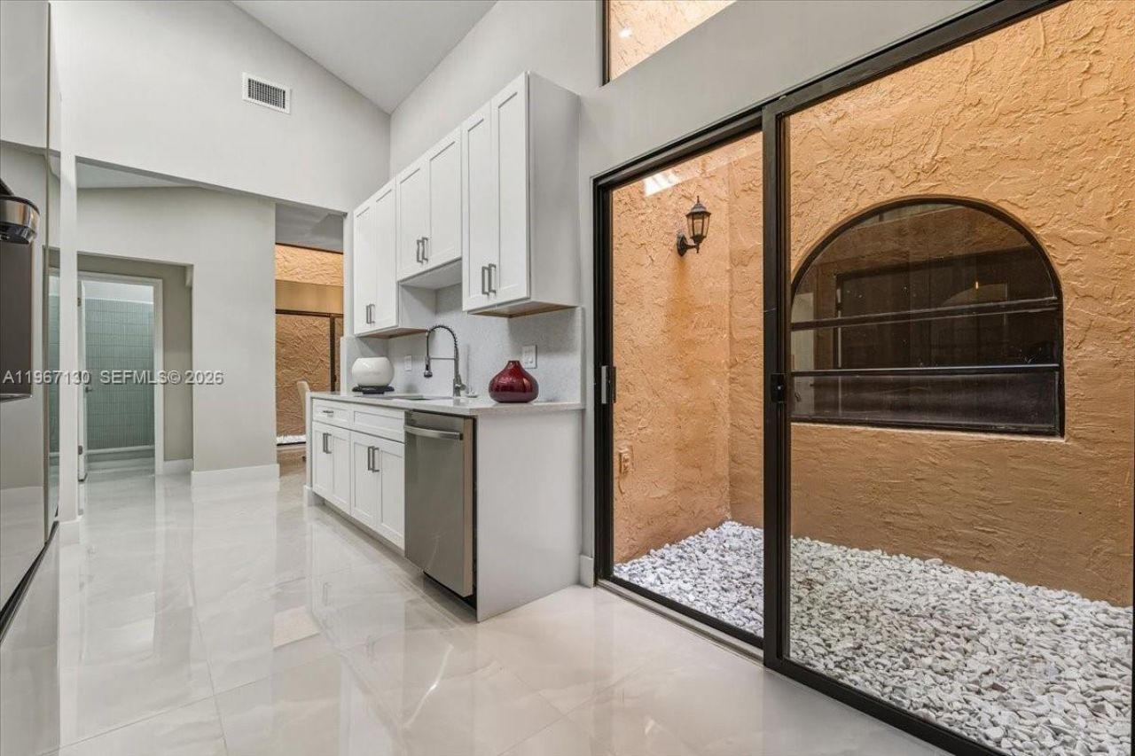 22708 Meridiana Dr, Boca Raton, FL 33433 Photo