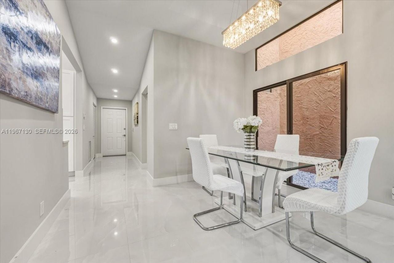 22708 Meridiana Dr, Boca Raton, FL 33433 Photo