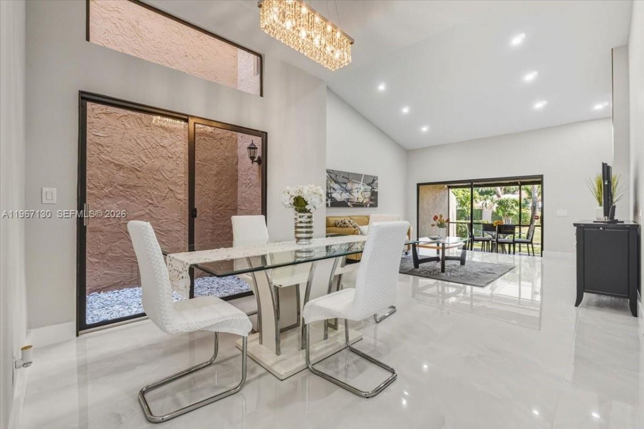 22708 Meridiana Dr, Boca Raton, FL 33433 Photo