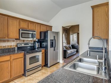 4621 Saint Francis Avenue, Dallas, TX 75227