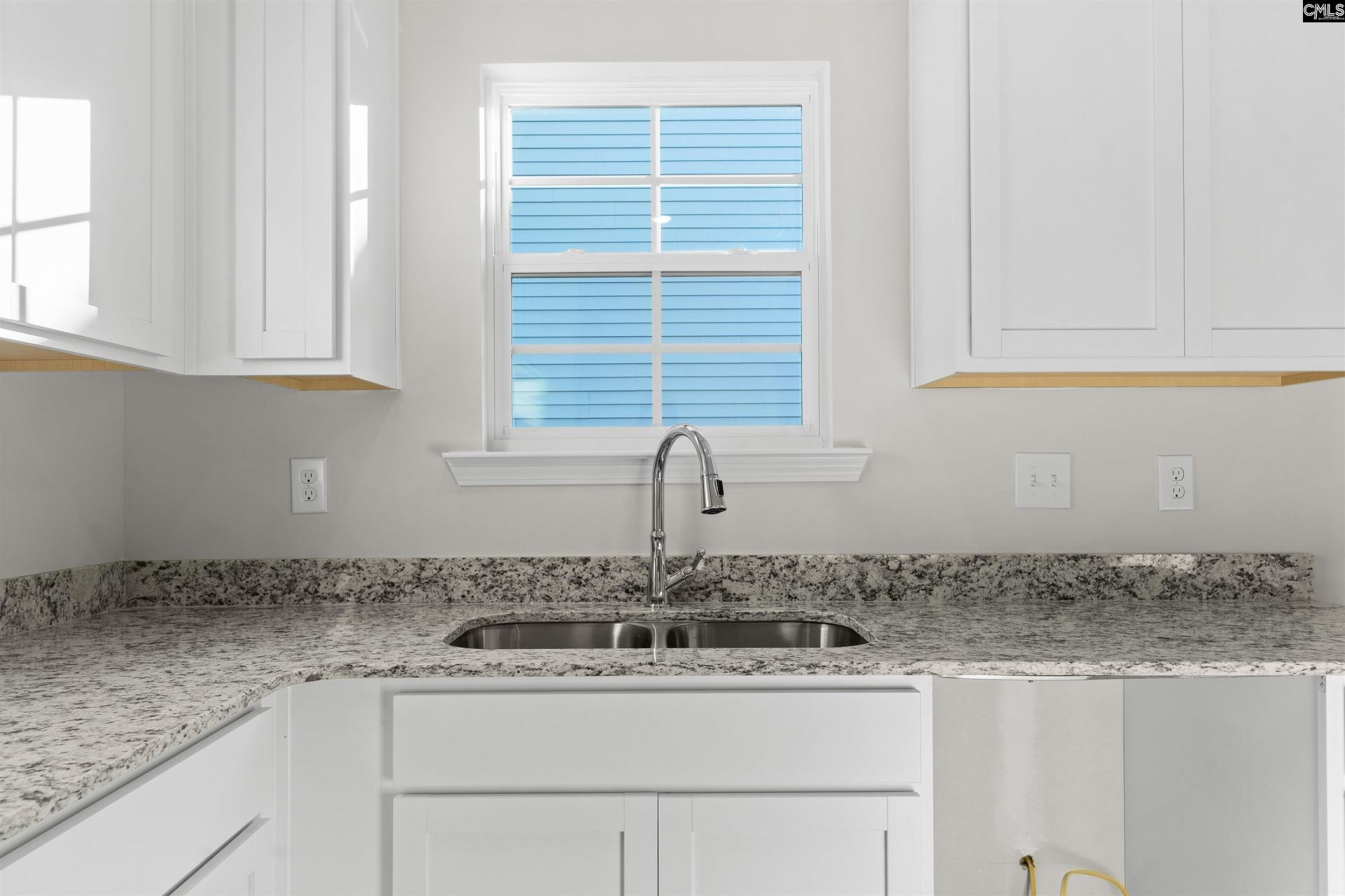 175 Willow Bay Drive Photo 11