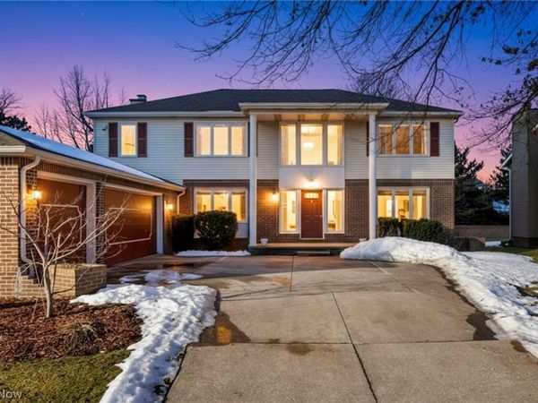 6337 Woodhawk Drive, Cleveland, OH 44124