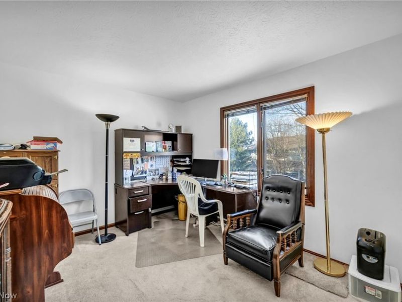 6337 Woodhawk Drive, Cleveland, OH 44124 Photo 27