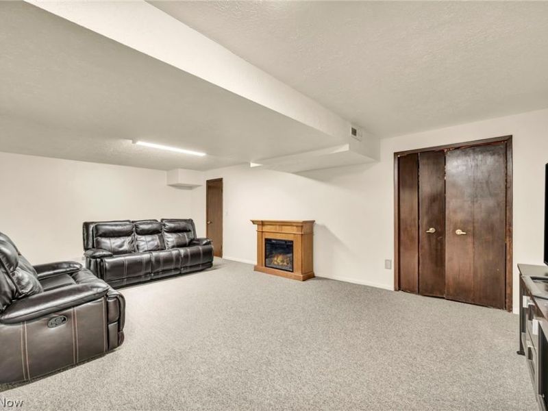 6337 Woodhawk Drive, Cleveland, OH 44124 Photo 44